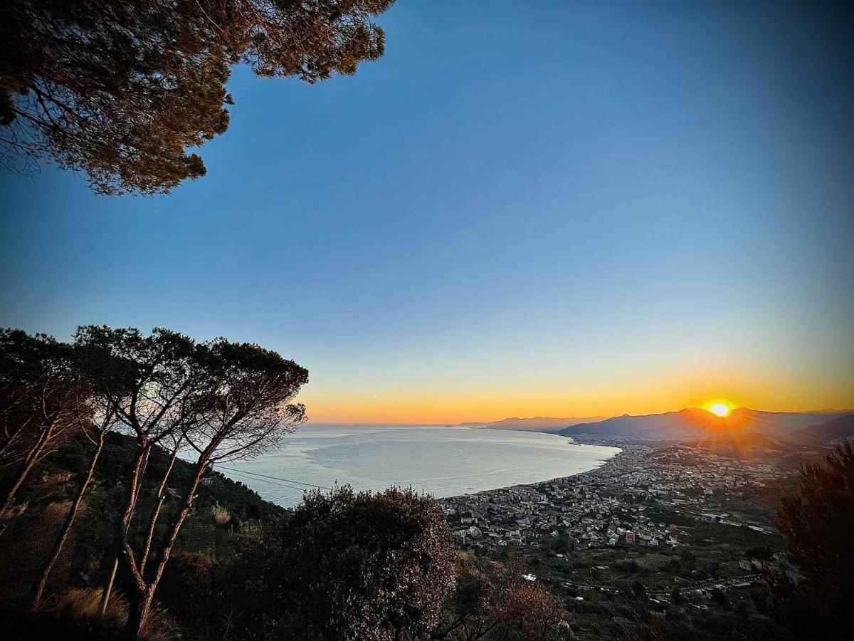 Fornaci 2 Rivieraholiday Pietra Ligure Kültér fotó